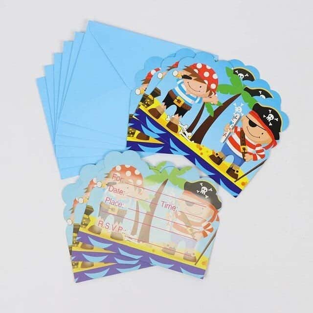 Якір, детска покана за парти с пиратска тема, със смели пирати и морски съкровища, перфектна за детски рожден ден или парти на тема пирати, ярка и забавна за малки приключенци.