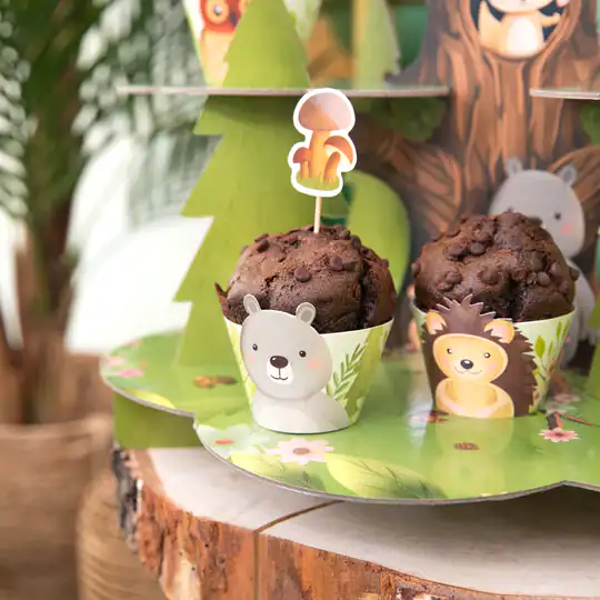 Бисквити с мечки и лакомства за детски партита, декорация за рождени дни, тематична украса от Party Deluxe. Идеално за празнични събития, забавление и сладки моменти.